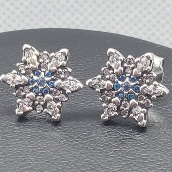 925 Silver Snowflake Blue and Clear CZ Stud Earrings - Picture 2 of 12